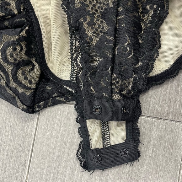 Lulu's Dance For You Black and Nude Lace Bodysuit Sexy Lingerie T Strap Plunge S - Picture 11 of 15